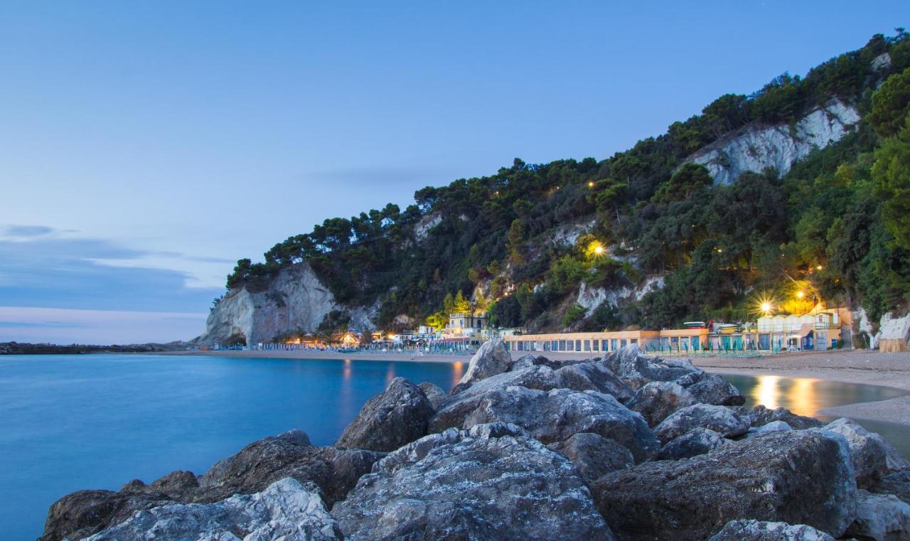 Camping Village Internazionale Sirolo Eksteriør bilde