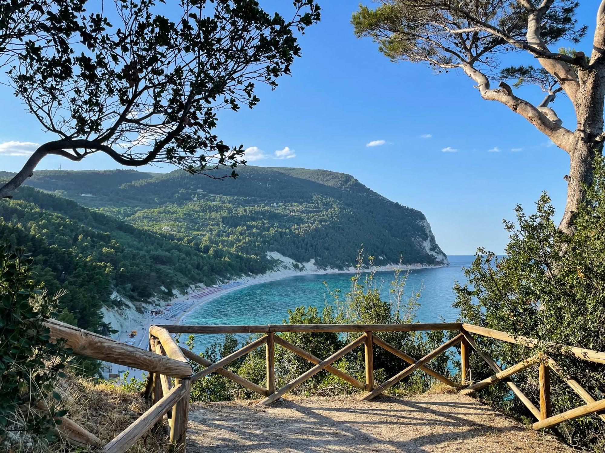 Camping Village Internazionale Sirolo Eksteriør bilde